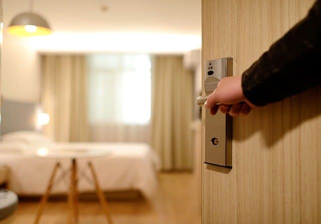 วิธีหาจองโรงแรมราคาถูกด้วย Google Hotel Search ปี 2019